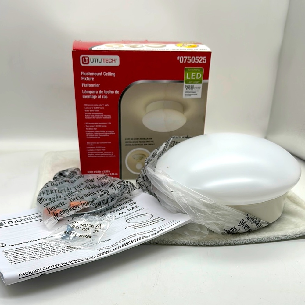 UTilitech Flushmount Ceiling Fixture #0750525 New